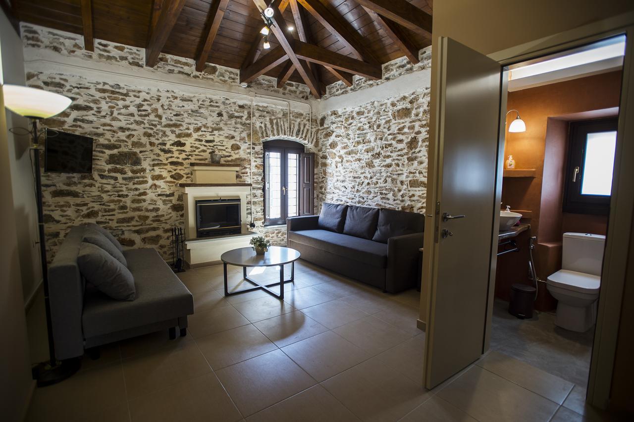 Thalia Traditional Guest House Promirion 外观 照片