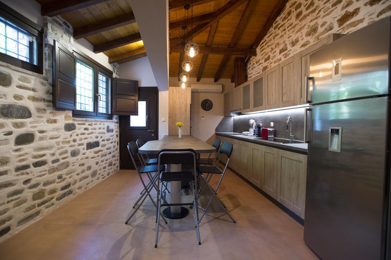 Thalia Traditional Guest House Promirion 外观 照片