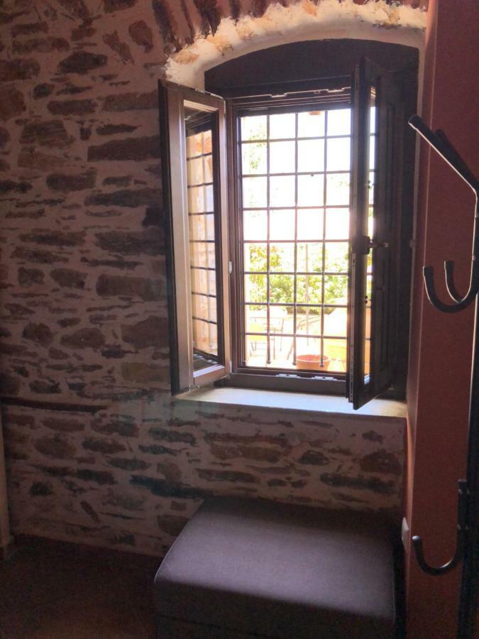 Thalia Traditional Guest House Promirion 外观 照片