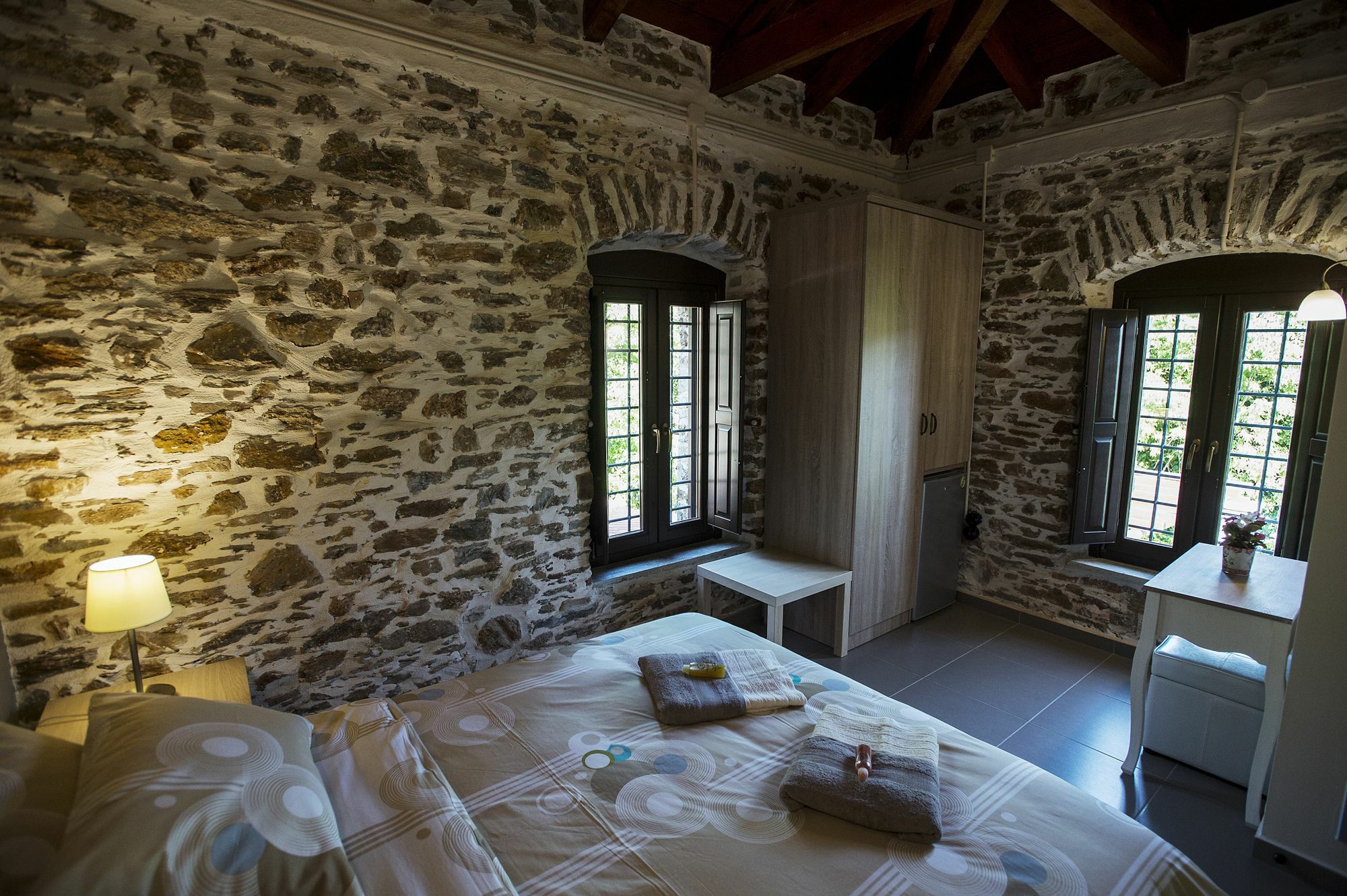 Thalia Traditional Guest House Promirion 外观 照片